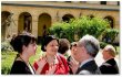 Jean Tiberi (Maire du 5e arrondissement de Paris), Brigitte Peltier (fondatrice du Salon) et Sophie Peltier (chargée de communication du Salon)